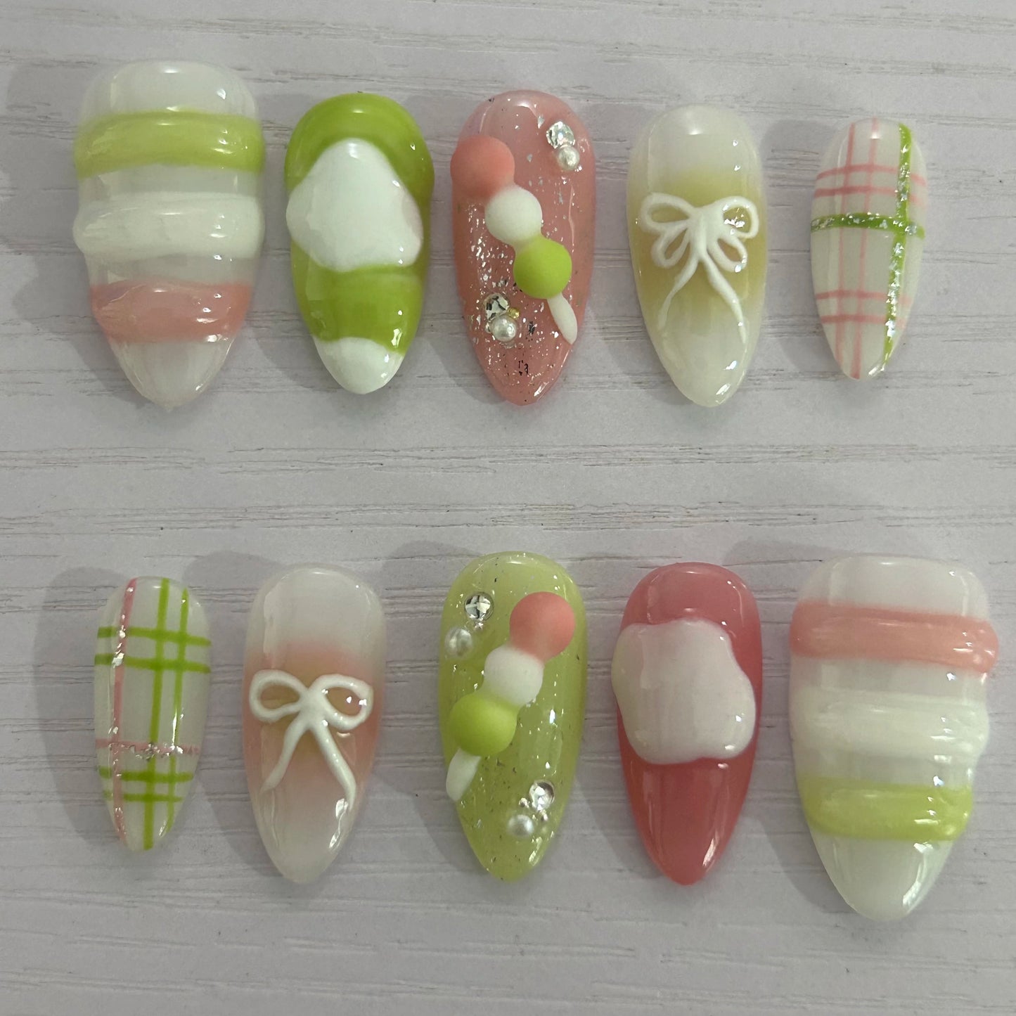 10Pcs Handmade Manicure Medium Almond Fake nails 2024 New Pink Green  Limited Press On Nails Design with Adhesive Nail File Set